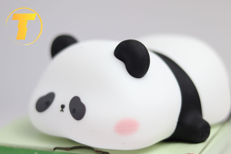 چراغ خواب شارژی پاندا با نور LED برای اتاق نوزاد