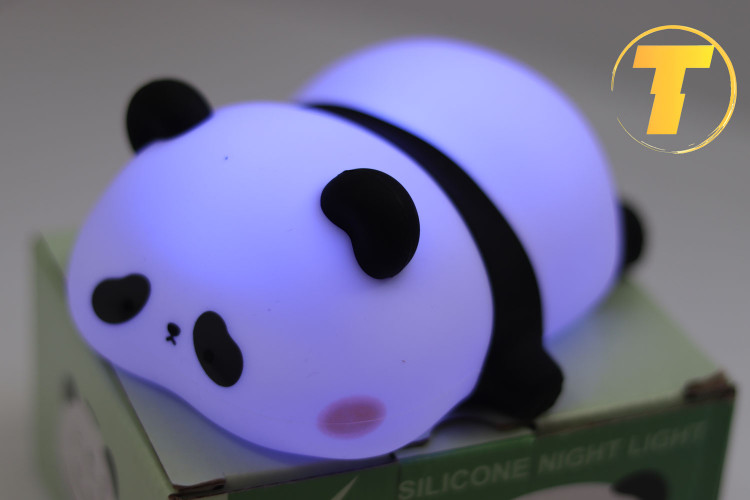 چراغ خواب شارژی کودک XO OZ10 پاندا با نور متنوع و ملایم