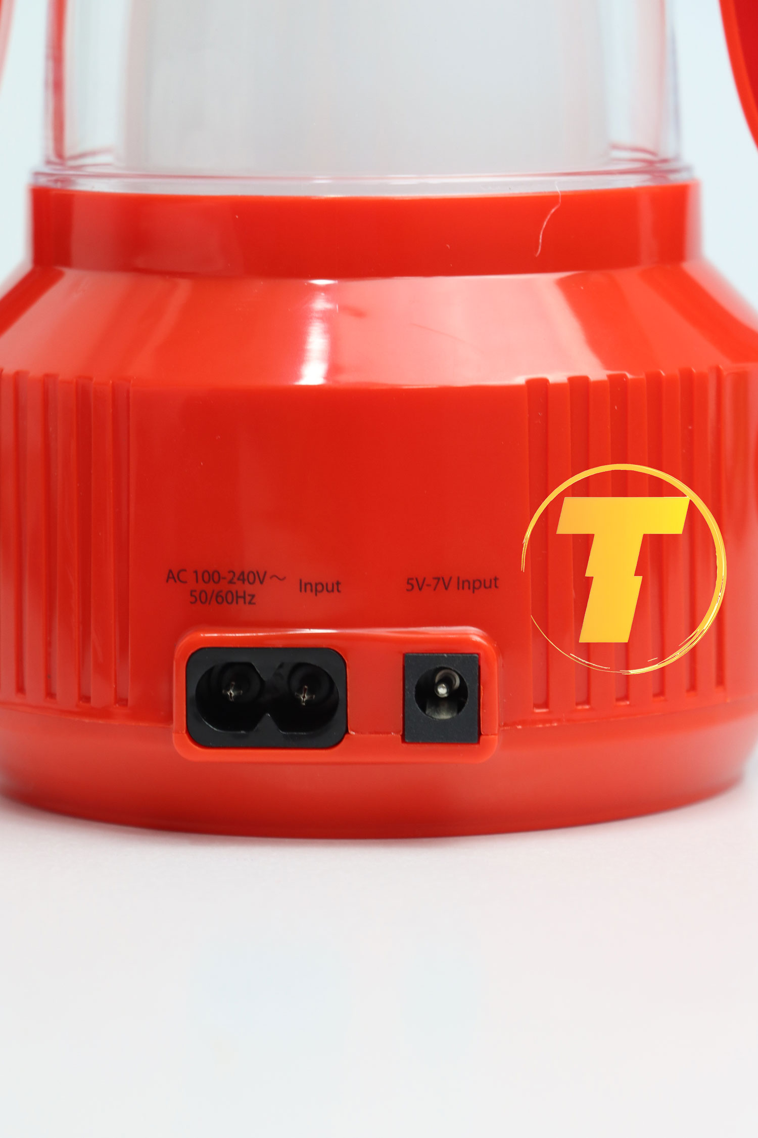 تصویر چراغ قوه DP-7419 با باتری داخلی 1800 میلی‌آمپر ساعت و قابلیت شارژ دوپین