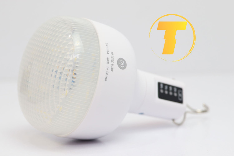 چراغ DP-7812C با نور سرد مهتابی، مناسب استفاده خانگی، اداری و صنعتی
