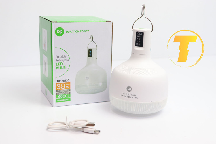 نمای نزدیک چراغ اضطراری 38 وات DP-7813C با بدنه مقاوم و طراحی مدرن