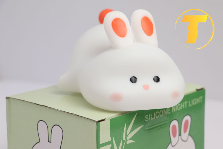 چراغ خواب دکوراتیو و آرامشبخش با نور گرم و طراحی خلاقانه خرگوش