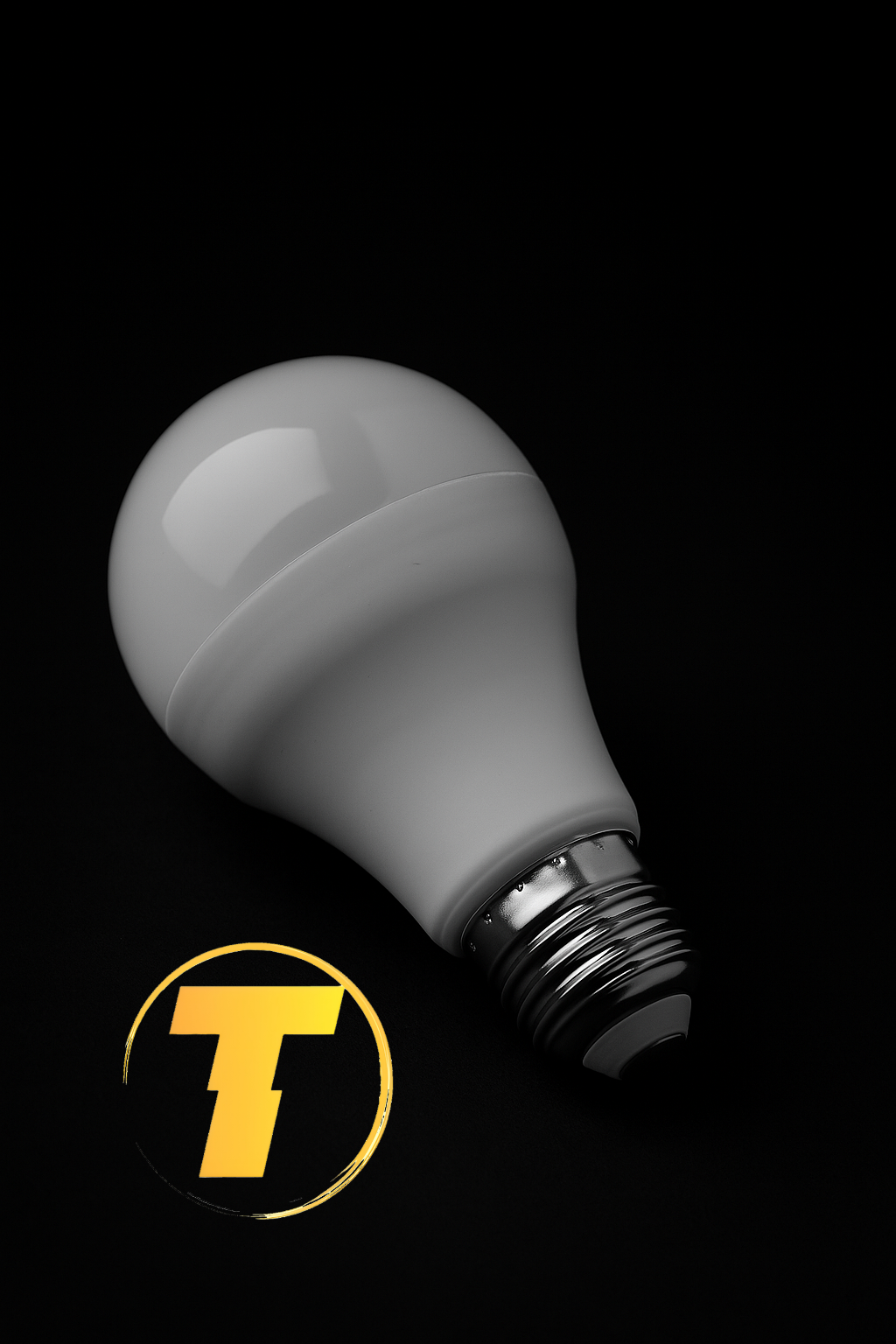 لامپ حبابی ۱۲ وات مهتابی پارس‌سام در بسته ۹ عددی