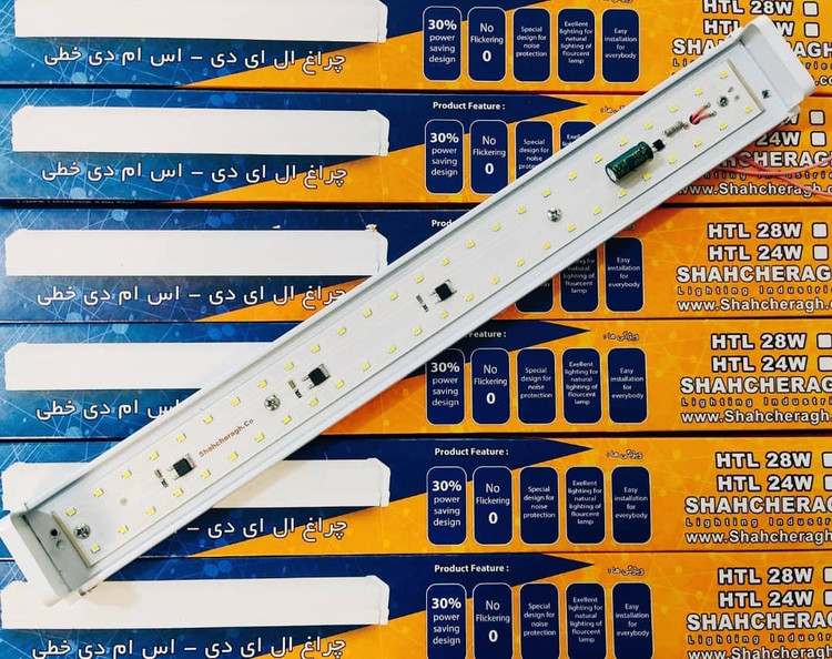 جزئیات برچسب فنی براکت LED 28 وات HTL 210 — 1950 لومن، عمر 5000 ساعت، IP30