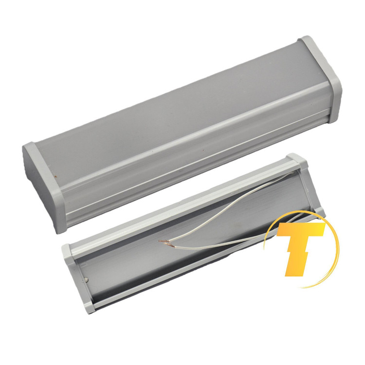 چراغ دیواری LED شاه چراغ کد 207 با توان 14 وات و طراحی ساده و مینیمال