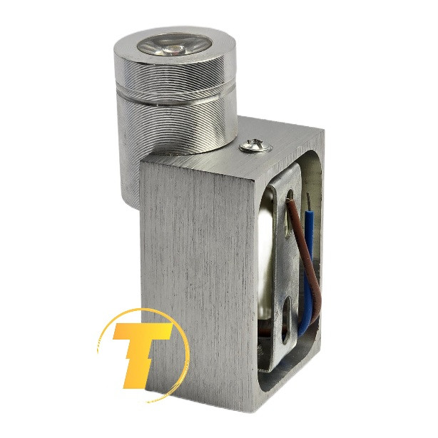 چراغ نما یک طرفه آفتابی با نوردهی مناسب نما