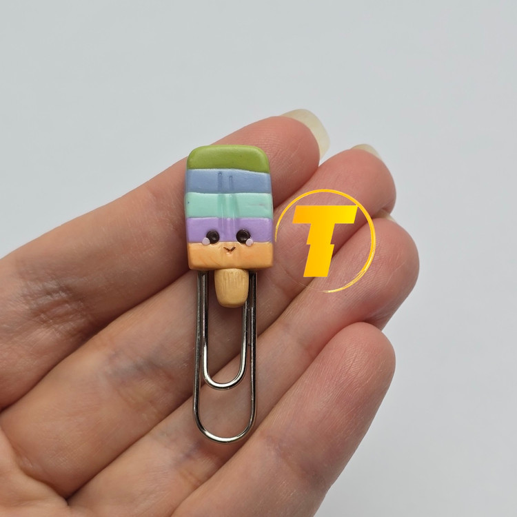 نشانگر کتاب خمیری با طرح گلهای رنگی