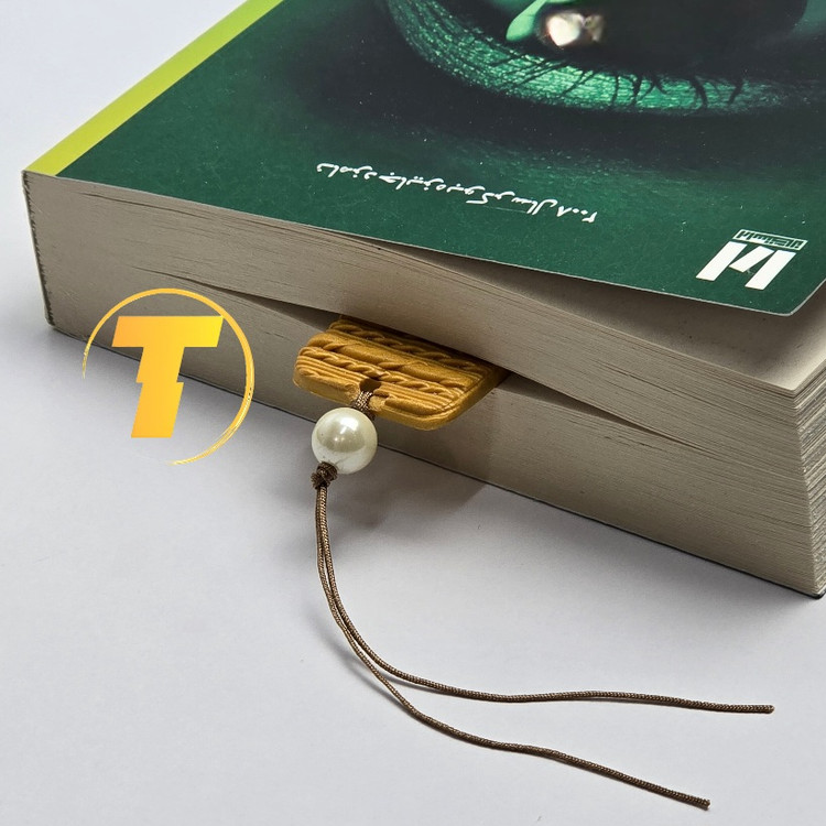 نشانگر کتاب زیبا و کاربردی دستساز با طرح بافتنی