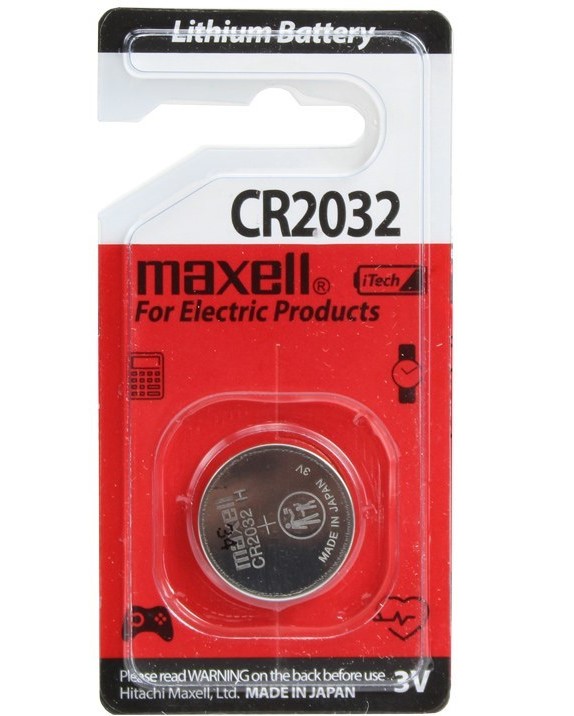 1. نمای نزدیک باتری لیتیومی سکه‌ای MAXELL CR2032 با ولتاژ ۳ ولت