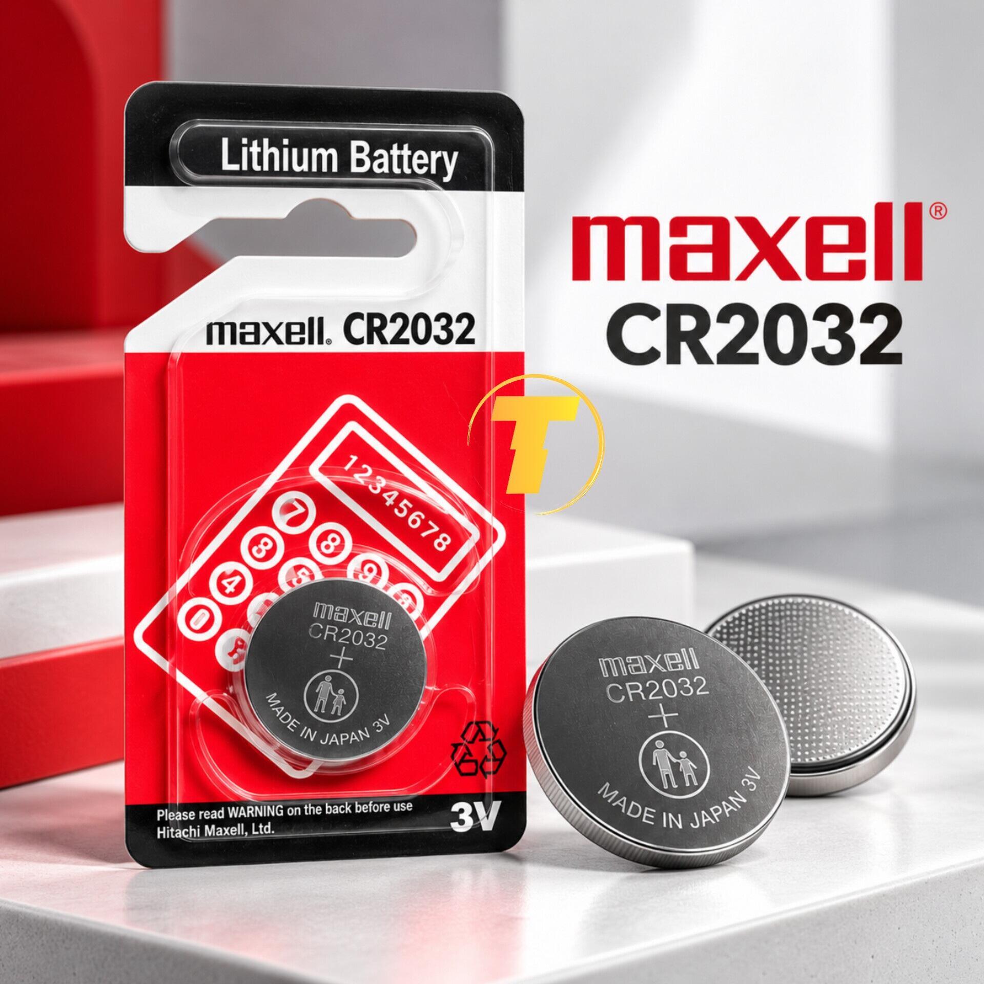 نمای نزدیک باتری لیتیومی سکه‌ای MAXELL CR2032 با ولتاژ ۳ ولت